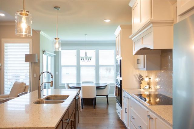 13315 W 181st Court, Overland Park, KS 66013