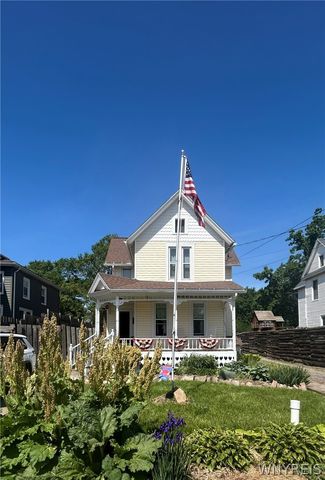 323 Church Street, Lockport City, NY 14094