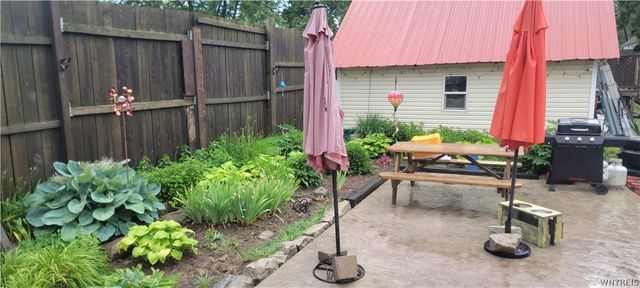 323 Church Street, Lockport City, NY 14094