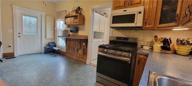 323 Church Street, Lockport City, NY 14094