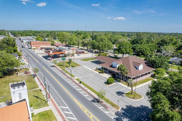 300 W MAIN STREET, Lake Butler, FL 32054