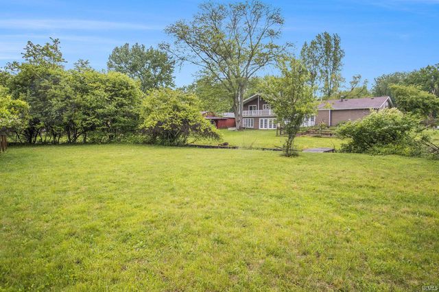 17330 Mcerlain Street, South Bend, IN 46635