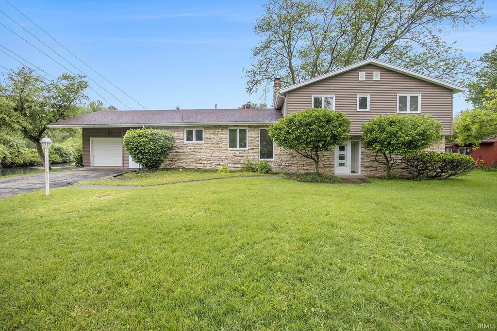 17330 Mcerlain Street, South Bend, IN 46635