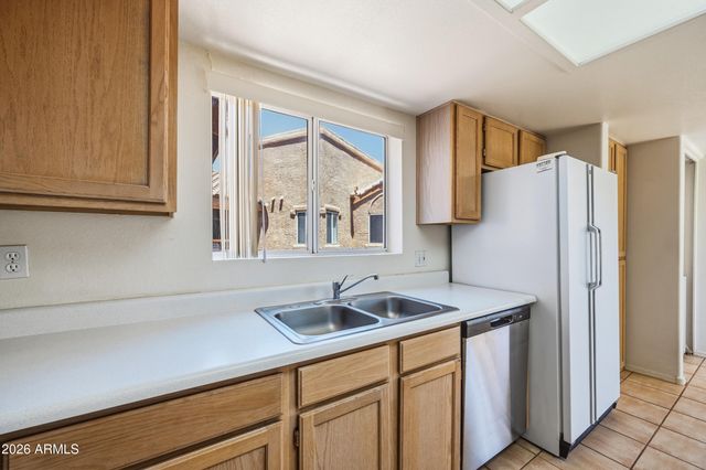 9435 E PURDUE Avenue 243, Scottsdale, AZ 85258