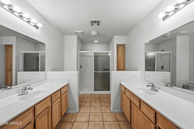 9435 E PURDUE Avenue 243, Scottsdale, AZ 85258