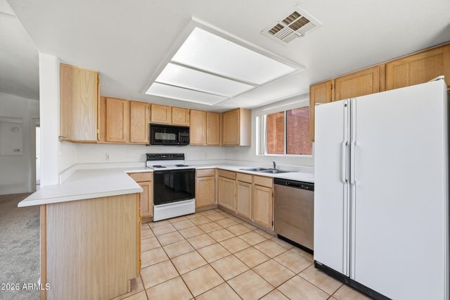 9435 E PURDUE Avenue 243, Scottsdale, AZ 85258
