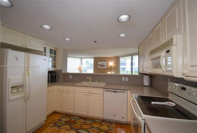 2575 S Ocean Blvd 105S, Highland Beach, FL 33487