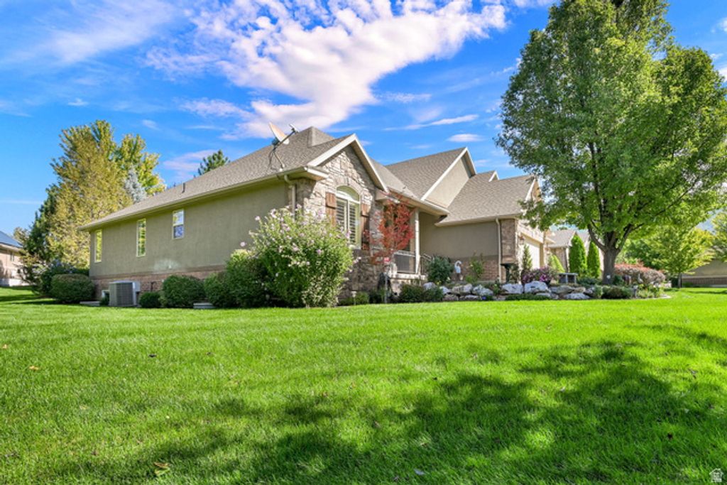 516 N WILCOX WAY, Layton, UT 84040 — photo 5