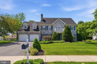 17 SANDERLING DR, Denver, PA 17517