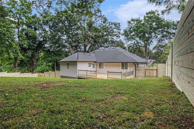 1996 Briarwood Drive, Gainesville, GA 30501