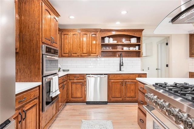 1996 Briarwood Drive, Gainesville, GA 30501