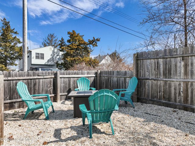 707 Navesink Avenue, Ocean Gate, NJ 08740