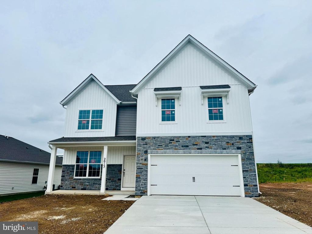 2013 PAPERBACK WAY, York, PA 17408