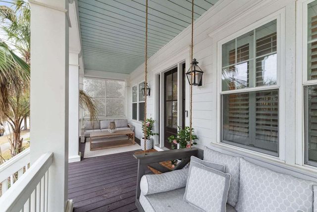 2526 Daniel Island Drive, Charleston, SC 29492