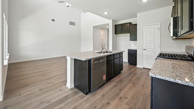 2052 Hearn Drive, Royse City, TX 75189