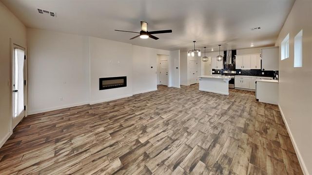 8204 NW 151st Terrace, Edmond, OK 73013