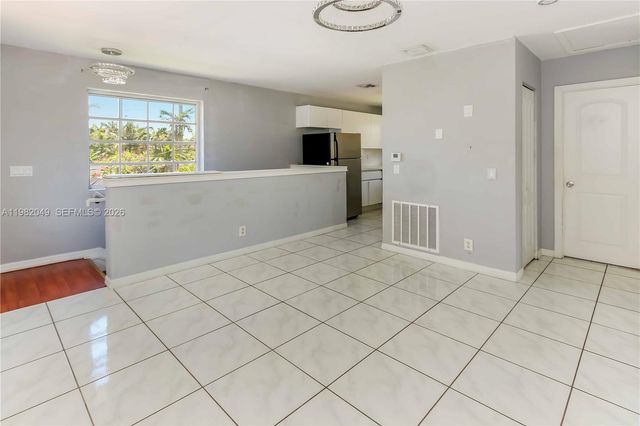 851 N 11th Ave, Hollywood, FL 33019