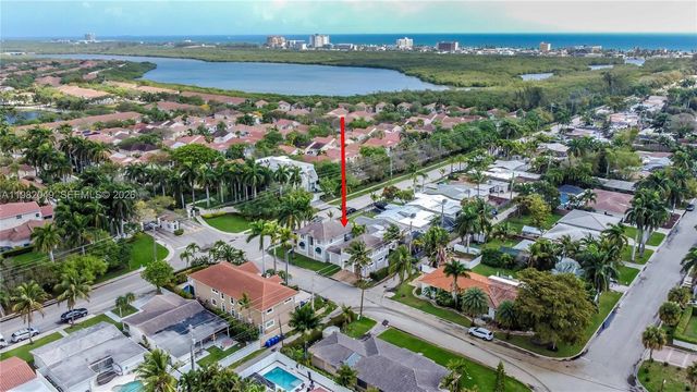 851 N 11th Ave, Hollywood, FL 33019