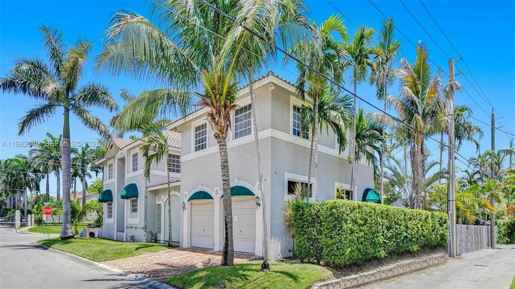 851 N 11th Ave, Hollywood, FL 33019