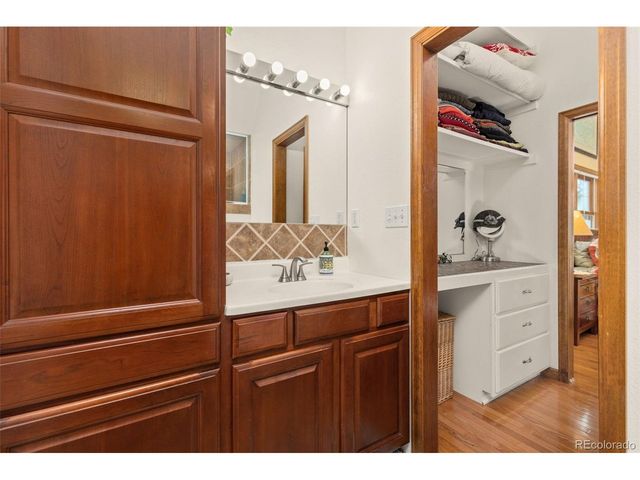 2 King Pl, Nederland, CO 80466