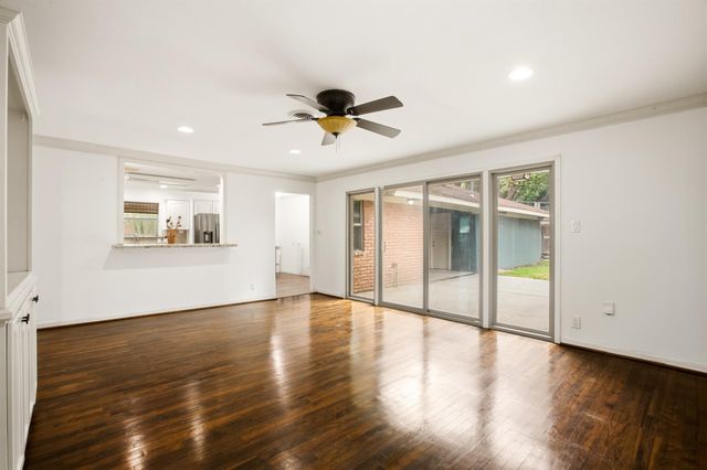 5238 Kinglet Street, Houston, TX 77035