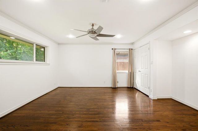5238 Kinglet Street, Houston, TX 77035