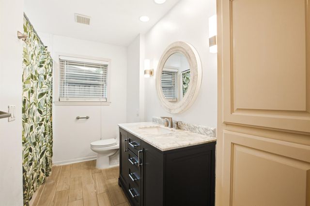 5238 Kinglet Street, Houston, TX 77035