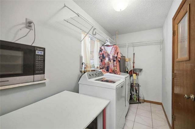 11151 SW 76TH AVENUE, Ocala, FL 34476