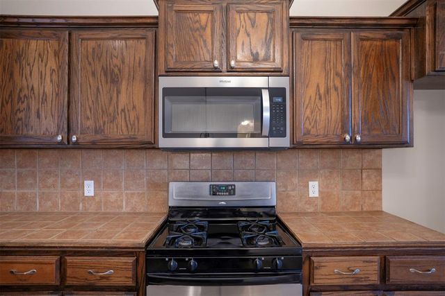 2218 Melody Drive, Edmond, OK 73012