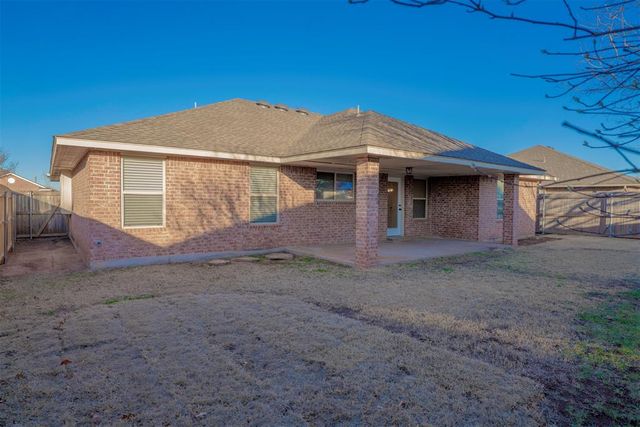 2218 Melody Drive, Edmond, OK 73012