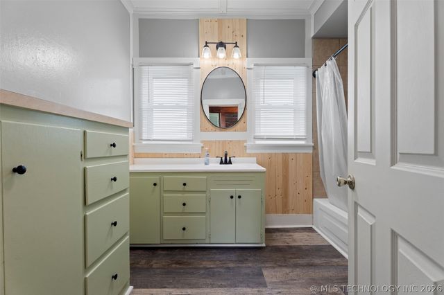 501 S Thompson Street, Vinita, OK 74301