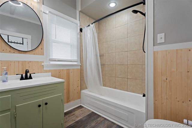 501 S Thompson Street, Vinita, OK 74301