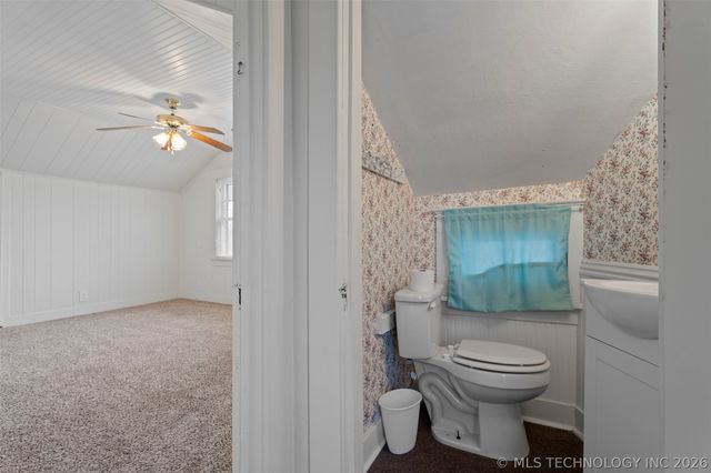 501 S Thompson Street, Vinita, OK 74301