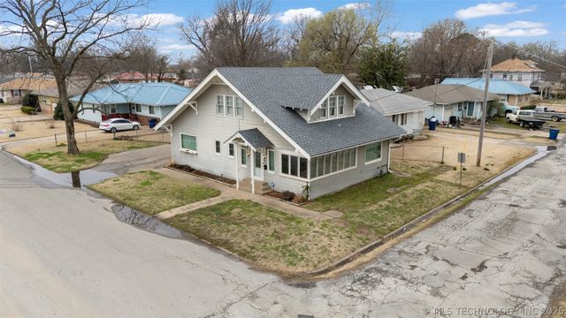 501 S Thompson Street, Vinita, OK 74301