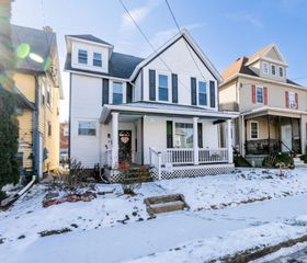 405 Wayne Ave, Ellwood City, PA 16117