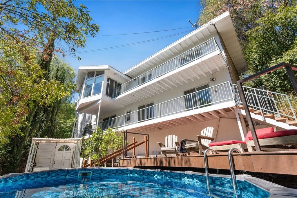 4922 Escobedo Drive, Woodland Hills, CA 91364