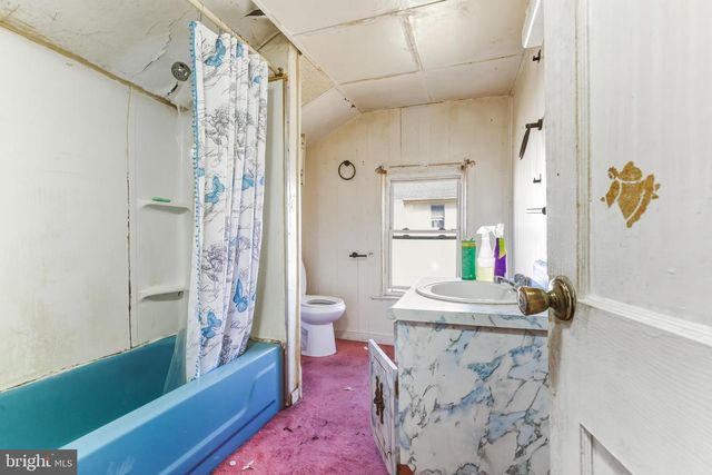 6127 WISTERIA AVE, Pennsauken, NJ 08109