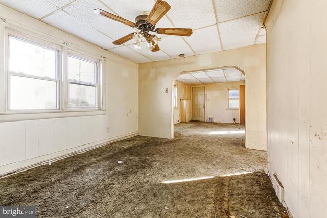 6127 WISTERIA AVE, Pennsauken, NJ 08109