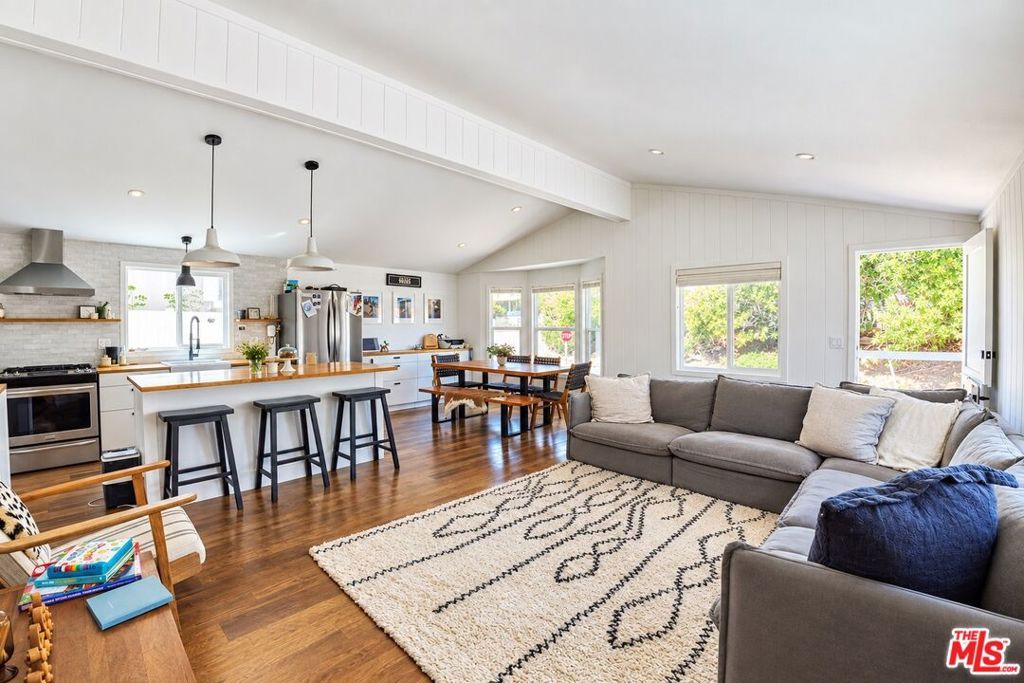 30473 Mulholland Highway Spc. 4, Agoura Hills, CA 91031 — exterior