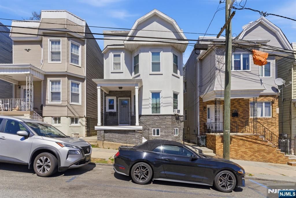 215 Wilson Avenue, Kearny, NJ 07032
