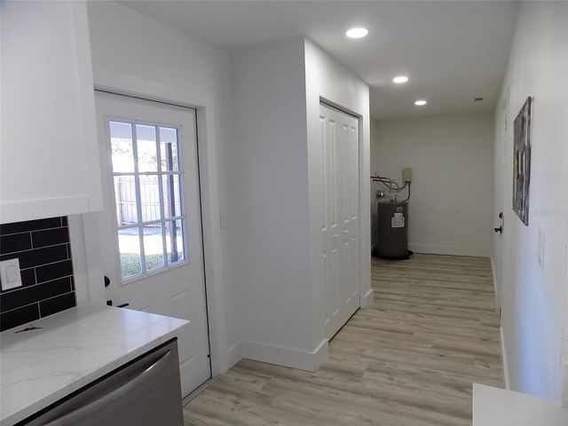 1802 CHINABERRY DRIVE, Oldsmar, FL 34677