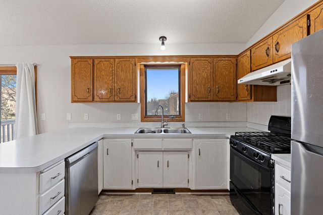 15720 Gallery Avenue, Apple Valley, MN 55124