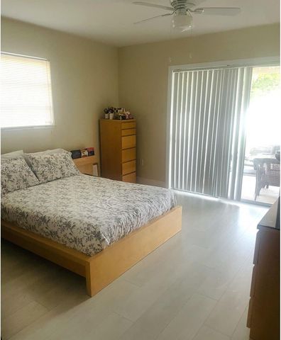 6790 SW 10th Court, Pembroke Pines, FL 33023