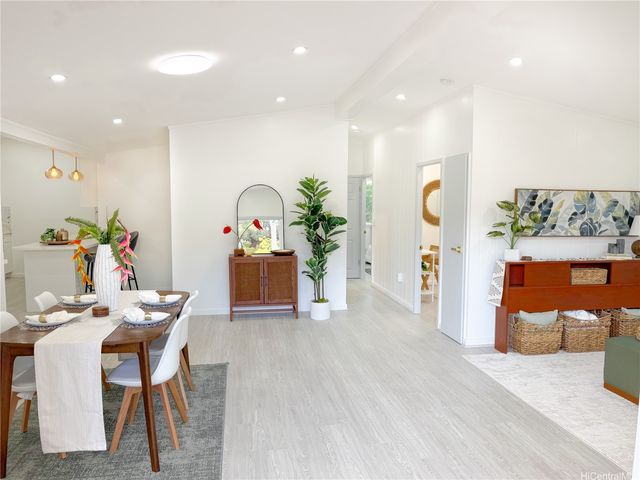 95-092 Waipuka Street, Mililani, HI 96789