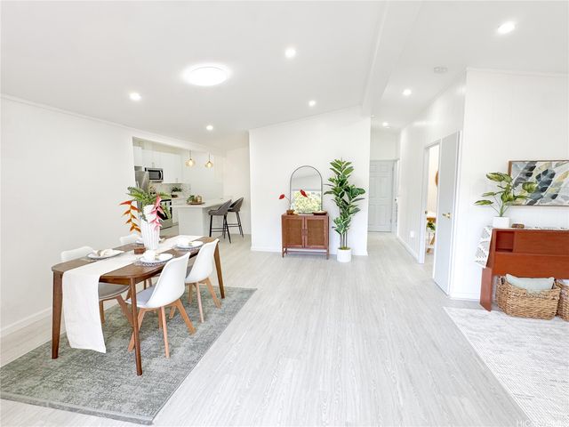 95-092 Waipuka Street, Mililani, HI 96789