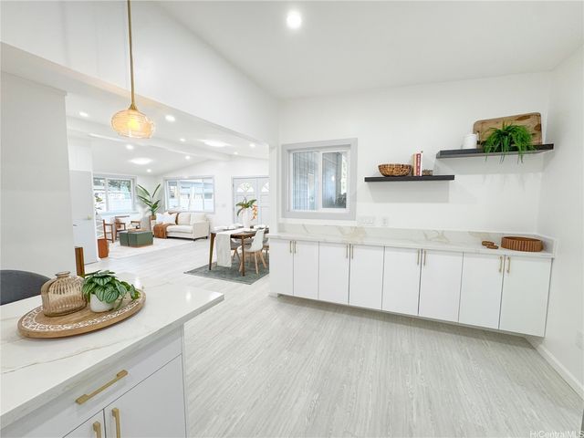 95-092 Waipuka Street, Mililani, HI 96789