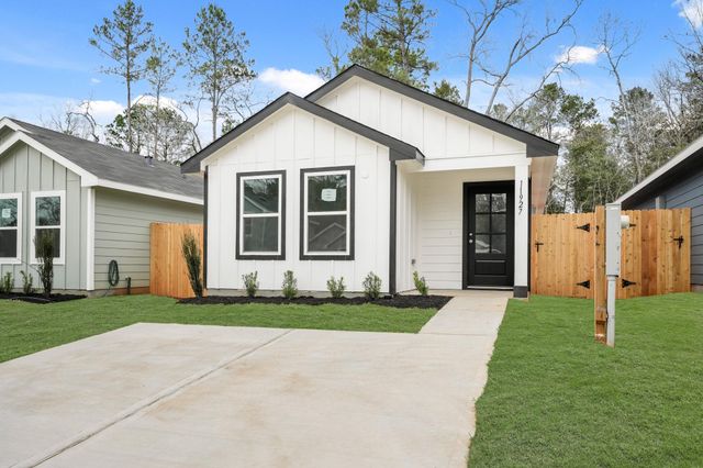 11927 Detar Court, Willis, TX 77378