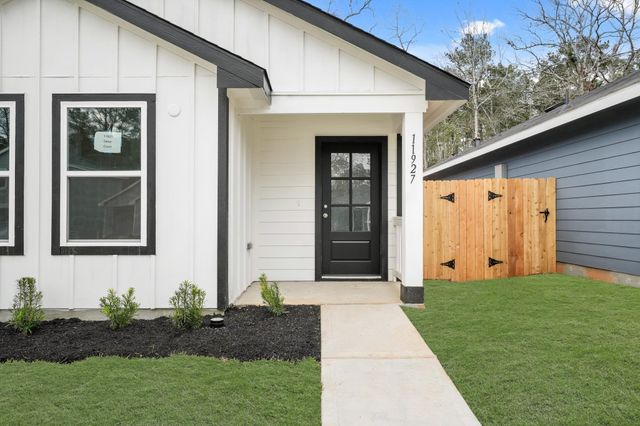 11927 Detar Court, Willis, TX 77378