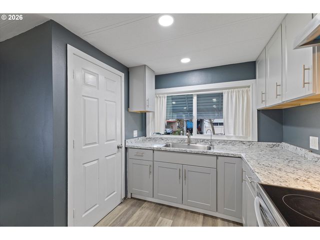 3921 E FOURTH PLAIN Blvd 58, Vancouver, WA 98661