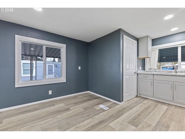 3921 E FOURTH PLAIN Blvd 58, Vancouver, WA 98661